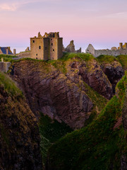 Fototapeta na wymiar Sunset on Dunnottar Castle