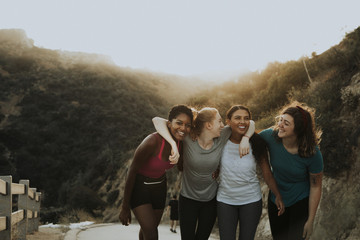 Friends hiking through the hills of Los Angeles