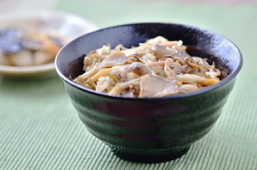 茸の炊き込みご飯