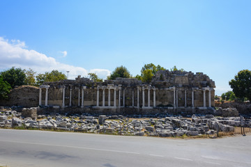 Naklejka premium view of the ruins of the Central fountain of the ancient city. Side, Turkey