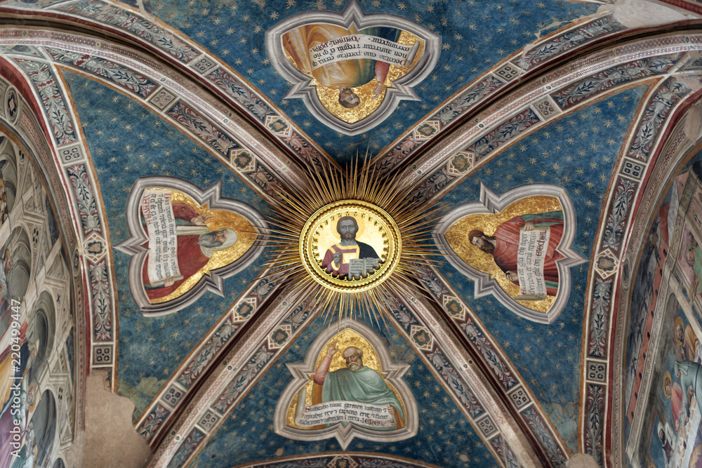 Wall mural Interior view of Basilica De Sante Croce