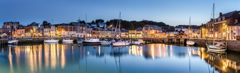 Fototapeta na wymiar Padstow Harbour at Dusk, Cornwall