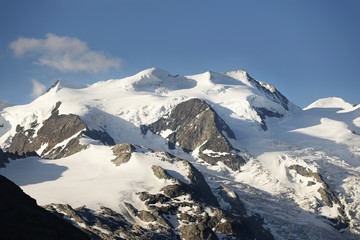 Fototapeta na wymiar Swiss alps detail
