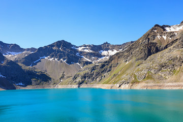 Fototapeta na wymiar Alpine water reservoirs - Finstertalspeicher