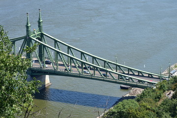 Most Wolności w Budapeszcie - obrazy, fototapety, plakaty