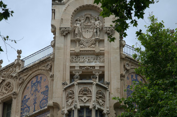 Facciata con scritta di un vecchio Grand Hotel spagnolo, ora chiuso.