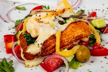 Salad with Haloumi