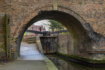 Fototapeta na wymiar Canal Bridge Wolverhampton