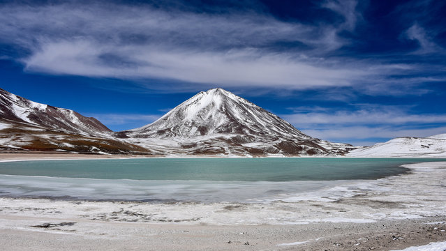 View of Laguna Verde and the Licancabur Volcano, Reserva Eduardo Avaroa, Sud Lipez province, Bolivia - Powered by Adobe