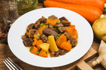 Braised beef brisket and carrot potatoes