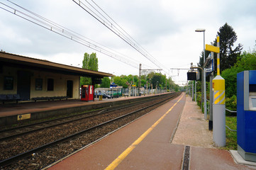 フランスの駅のホーム