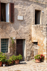 Fototapeta na wymiar rustic house in tuscany