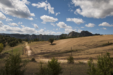 Basilicata - veduta delle piccole dolomiti Lucane
