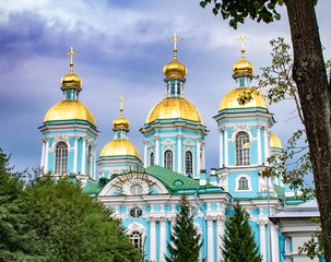Fototapeta na wymiar St. Nicholas Cathedral in St. Petersburg, Russia, against the blue sky