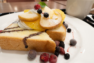 Honey toast bread with fruits as topping