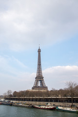 Fototapeta na wymiar The Eiffel tower from the river Seine in Paris