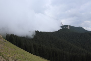 Fototapeta na wymiar Mountain, clouds