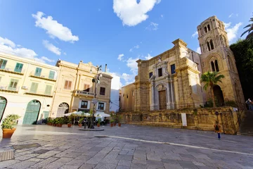 Fotobehang Monument Beautiful view of Piazza Bellini in Palermo,