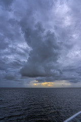 Naklejka na ściany i meble Summer Clouds over the Gulf
