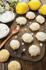 Lemon glaze cookies