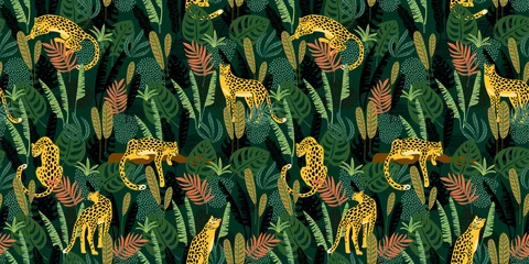 Foto op Plexiglas Vestor seamless pattern with leopards and tropical leaves. © Nadia Grapes