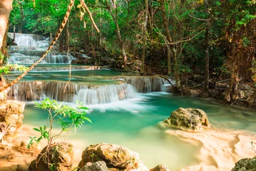 Keuken spatwand met foto Huay Mae Kamin waterfall National Park, Thailand © calcassa