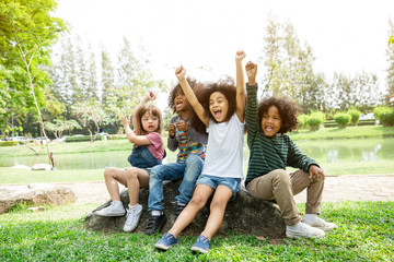 Group of children in a field trips.