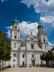 Fototapeta na wymiar Passau – Passauer Dom St. Stephan 