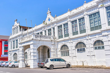 Fototapeta premium Taiping city central street with shops and the old colonial houses in the town, Malaysia