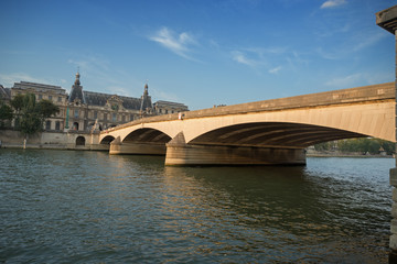Fototapeta na wymiar Pont du Caroussel