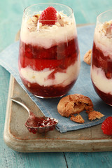raspberry fruit trifle dessert
