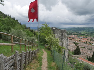 Gubbio - panorama dalle mura Urbiche