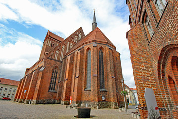 Perleberg; Gotische St. Jacobikirche (13. Jh., Brandenburg)