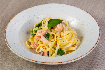 Pasta with salmon