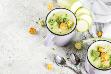 Zucchini creamy soup