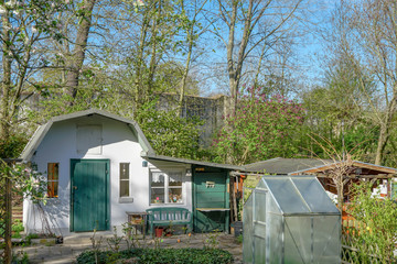 Gartenlaube in einem Kleingarten