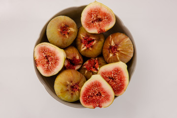  fresh figs