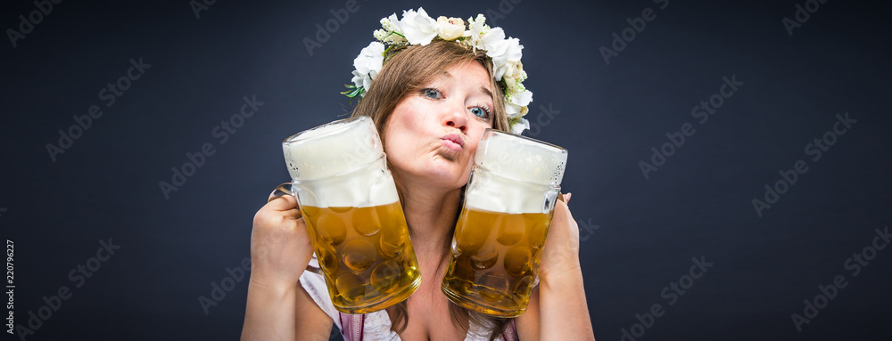 Wall mural Frau mit Bier Mass,Oktoberfest