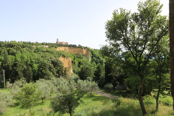 Fototapeta na wymiar Panorama dalle Balze di Volterra