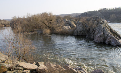 mountain delays in the middle of the river