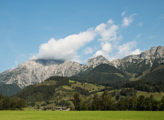 Fototapeta na wymiar Pinzgau in Österreich