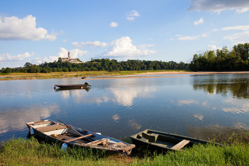 La Loire, paysage en Anjou > Le Mont Glone et Chalonnes