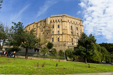 Fototapeta na wymiar Palazzo dei Normanni in Palermo