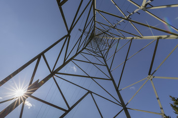 Obraz premium Strommast im Sauerland