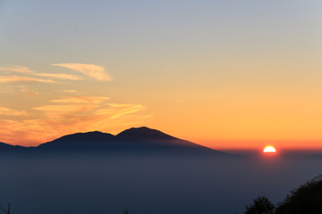 美ヶ原高原の朝焼け