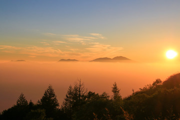 美ヶ原高原の朝焼け