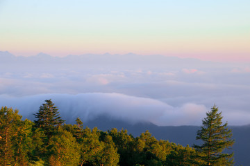 美ヶ原高原の朝焼け