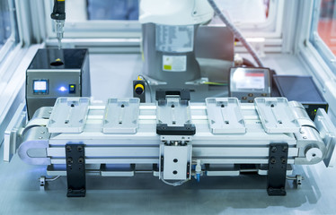 robotic pneumatic input to robot handle grip handle