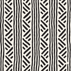 Naadloze geometrische doodle lijnen patroon in zwart-wit. Adstract hand getekende retro textuur.