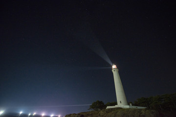 夜の日御碕灯台